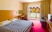 Ramada Hotel & Suite  Hotel ****