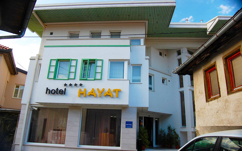 Hayat Hotel ***